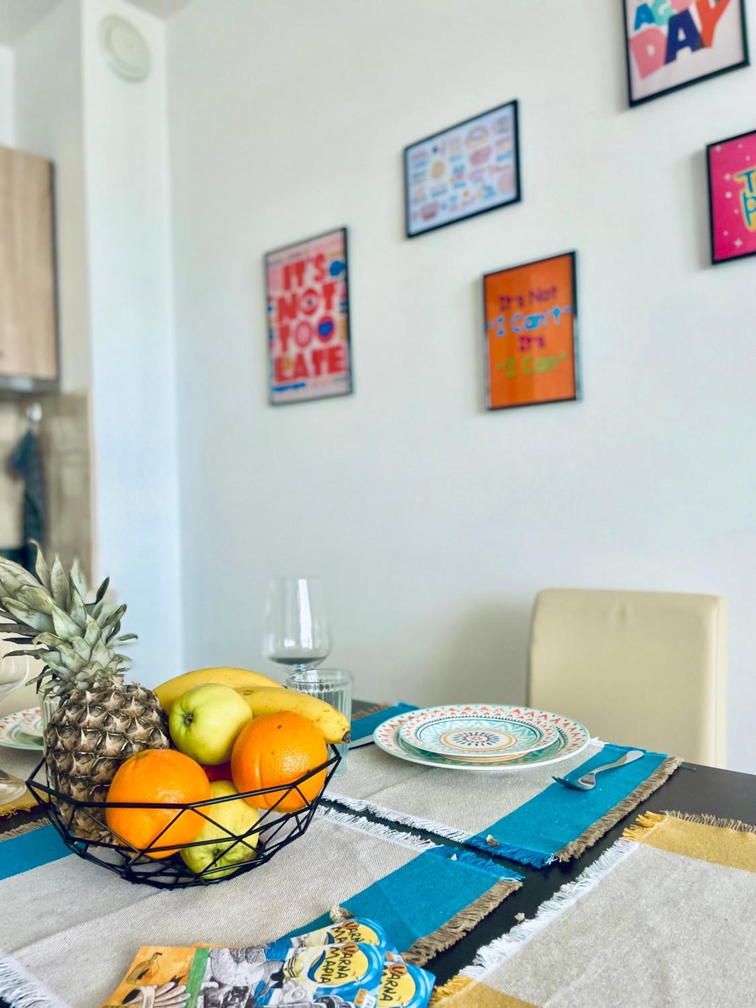 Appartement Апартамент Flowers à Varna Extérieur photo