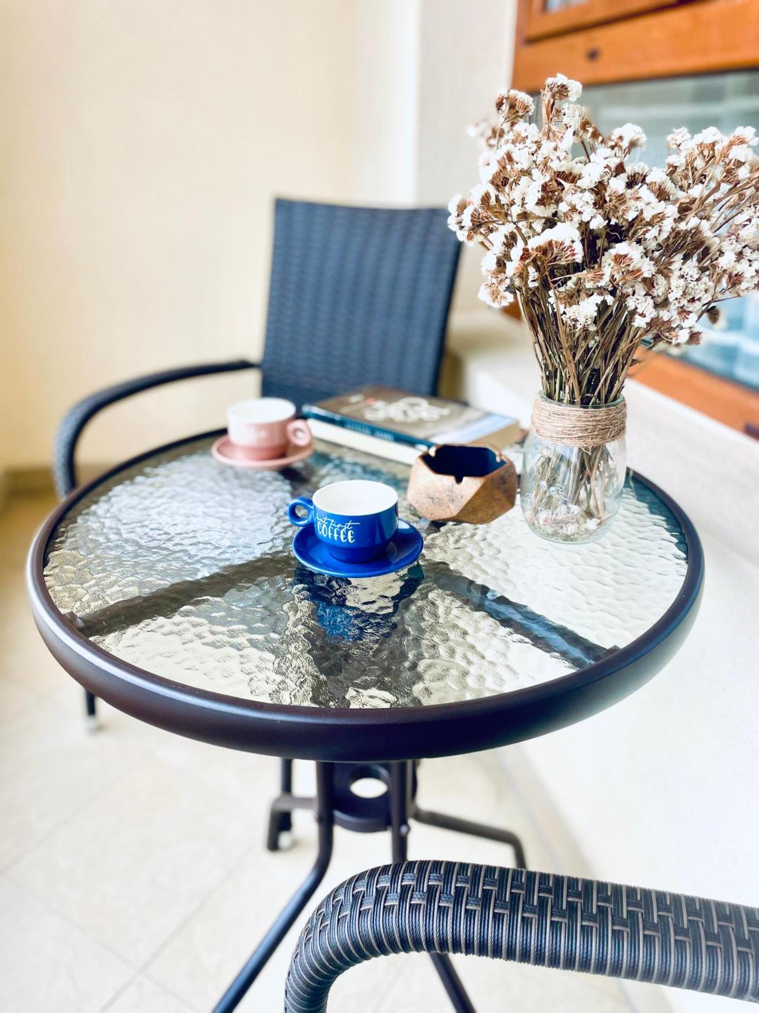 Appartement Апартамент Flowers à Varna Extérieur photo